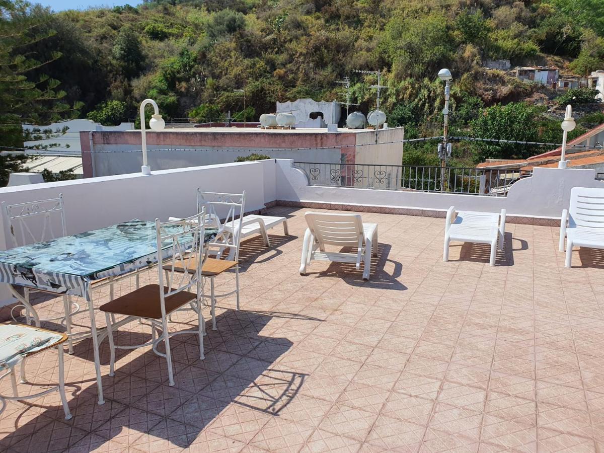 Case Vacanza Armando "Lipari" Canneto  Exterior photo