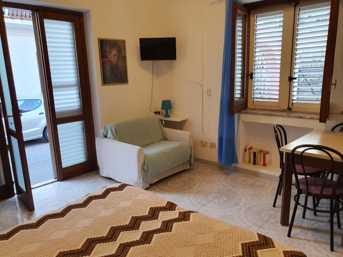 Case Vacanza Armando "Lipari" Canneto  Room photo